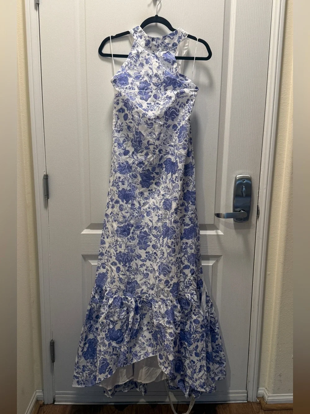 ELLIATT Elin Halter Gown in Blue Floral Wedding Guest Vacation Size S NWT - Picture 5 of 8